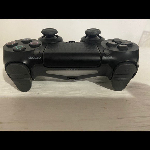 Used Slim PlayStation 4 - Picture 6 of 6